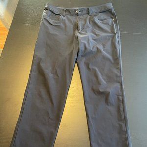 Lululemon ABC pants  34/32